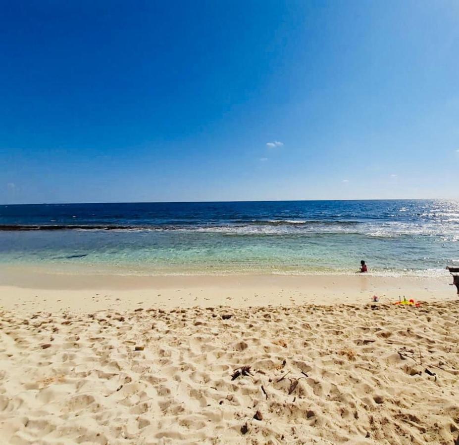 Mn Beach Small San Andres (San Andres and Providencia Islands)